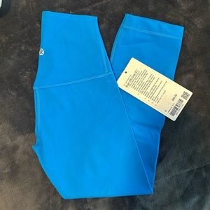 Lululemon 21inch crop leggings